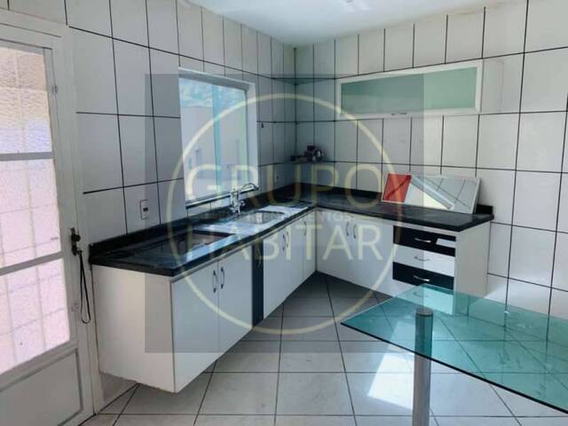 Casa para Venda em Contagem - 4