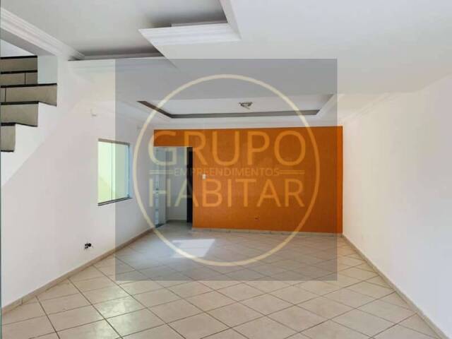 #6 - Casa para Venda em Contagem - MG