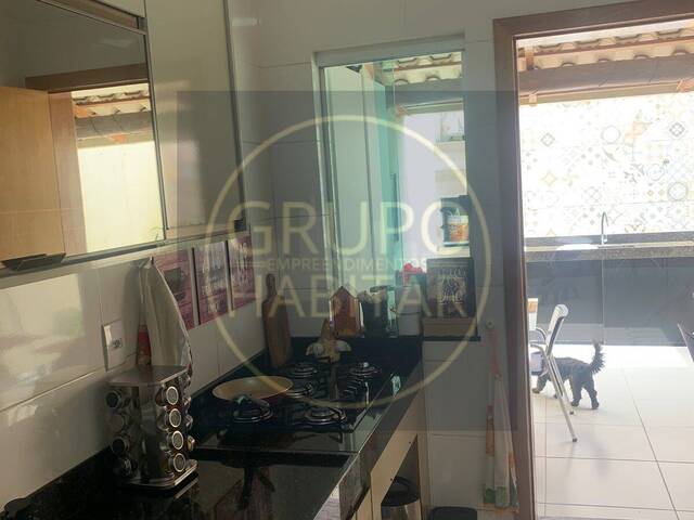 Casa para Venda em Contagem - 5